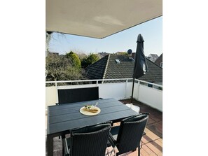 Outdoor dining - 19 Grosse Strasse, Holiday Apartment 1 (Wyk auf Foehr)