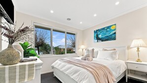 Room - Marginarta Mantra| Luxury Coastal Retreat with Sauna near the beach (Inverloch)
