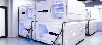 Capsule Hotel Happy lounge Batumi