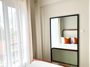 Room - Marvelous 1-bedroom apartment in the heart of Kiambu road (Kiambu)