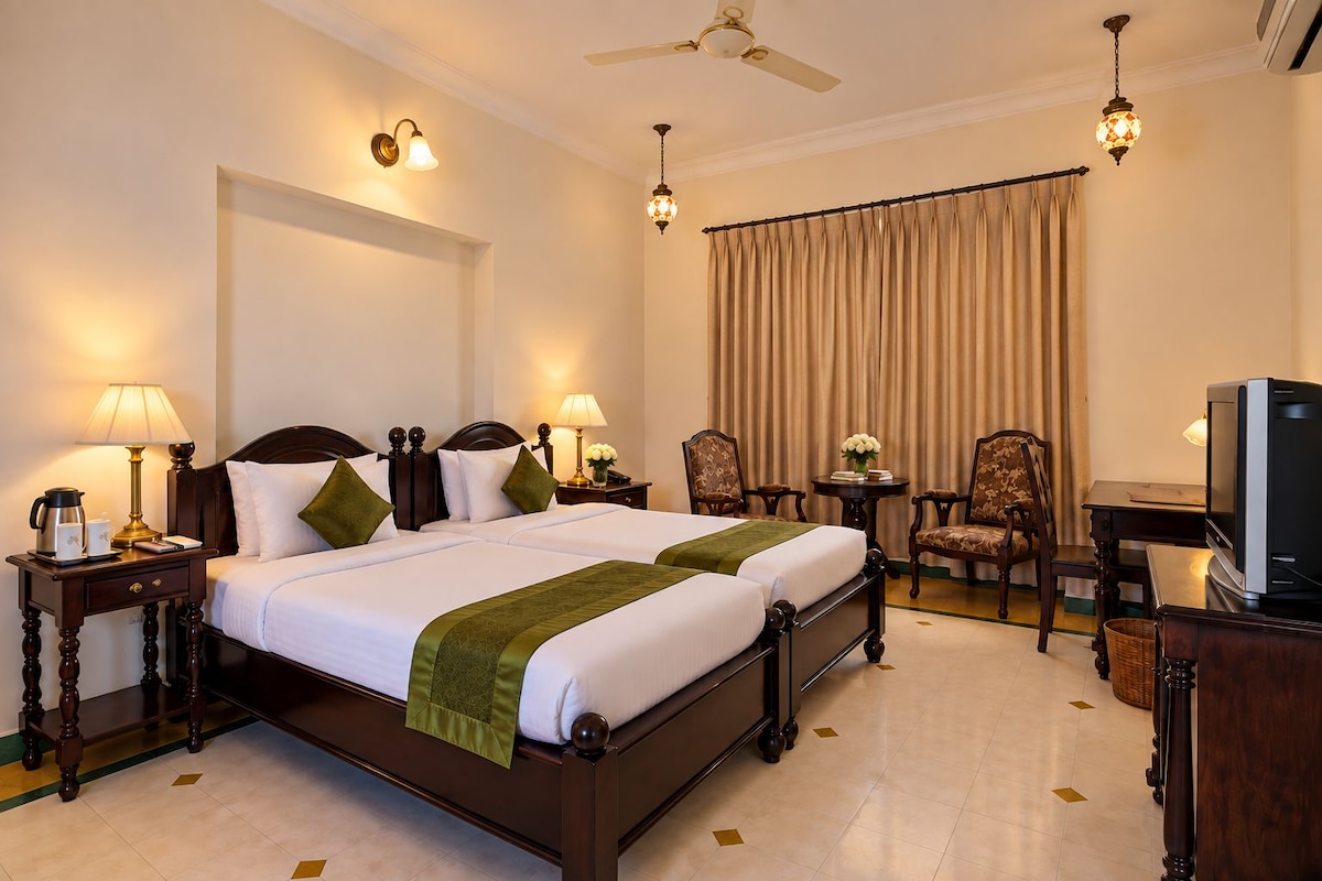 Classic Double Room, Garden View