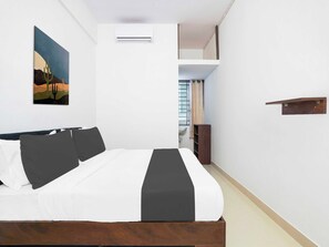 Classic Room | Free WiFi - Collection O Karmelaram Railway Station (Bengaluru)