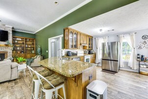 Ev (3 Bedrooms) | İç mekân
