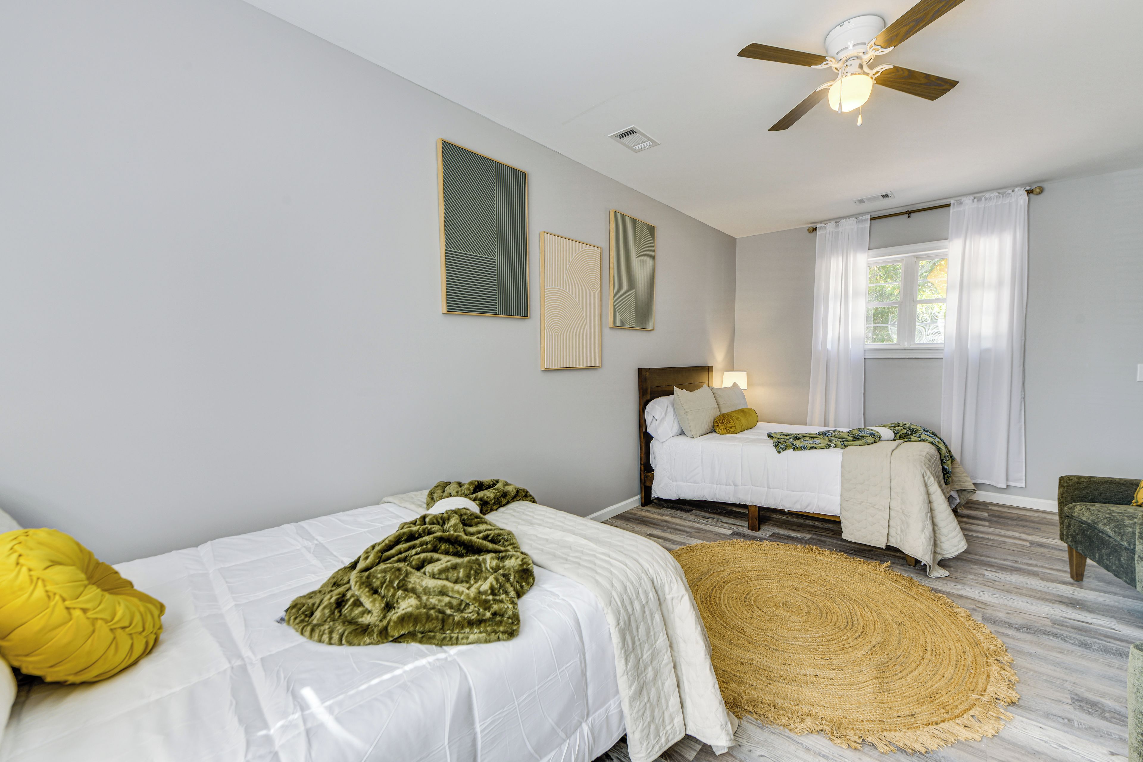 House (3 Bedrooms) | Interior