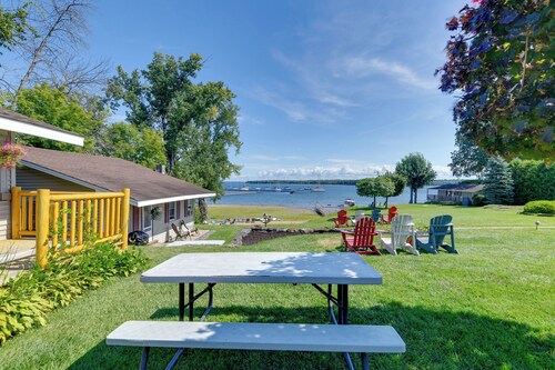 Private Beach Access! Lake Champlain Cabin