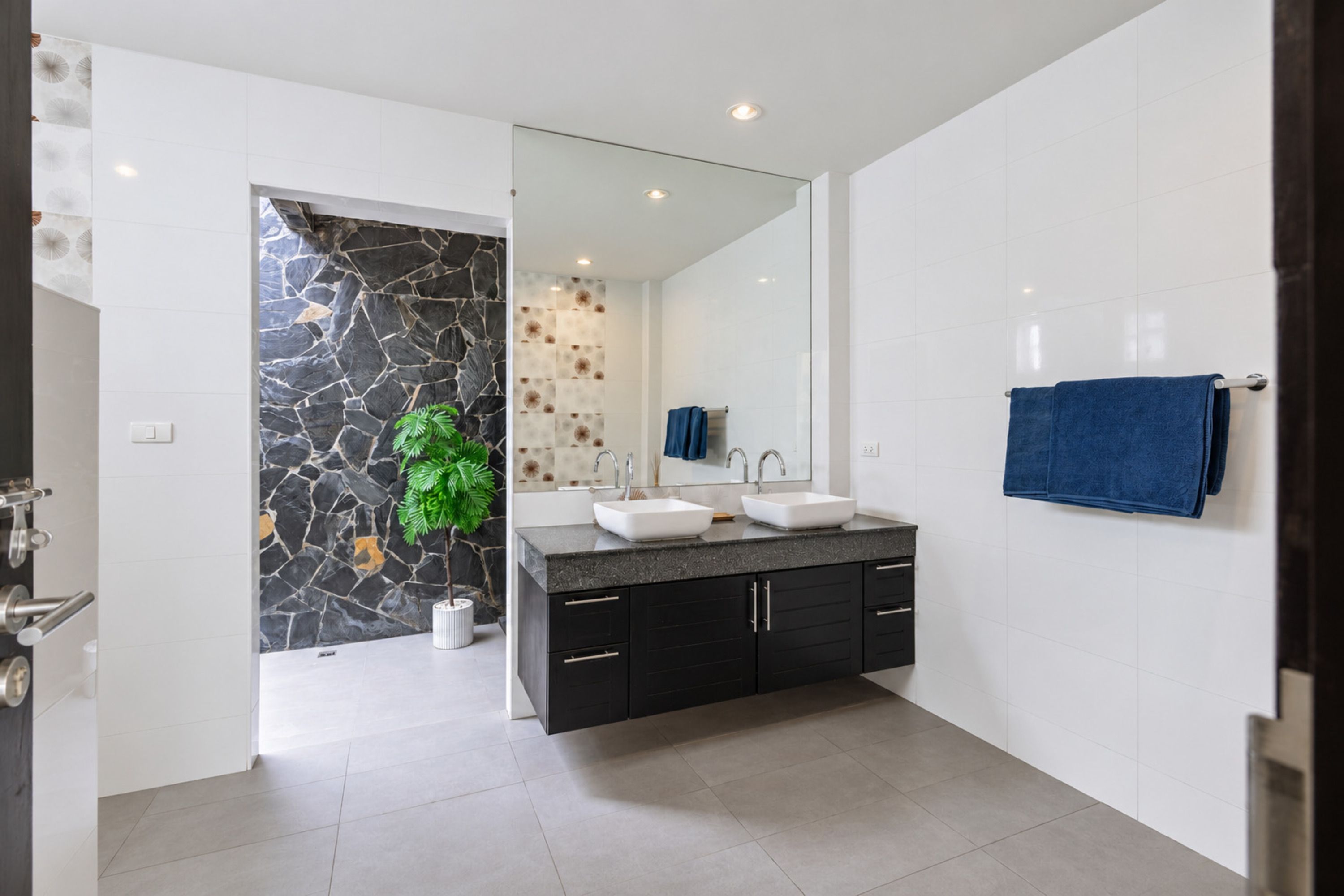 Deluxe Villa, Private Pool | Bathroom