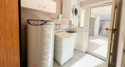 Samson Sea-clusion 3 bedroom home in Vincentia