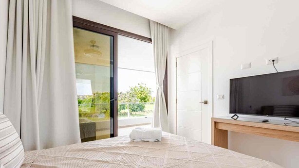 Room - CanaRock Star Paradise Pool/Golf View, 2-Beds/2bath, Beach access (Punta Cana)