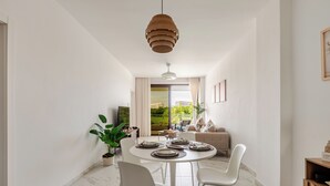 Dining - CanaRock Star Paradise Pool/Golf View, 2-Beds/2bath, Beach access (Punta Cana)