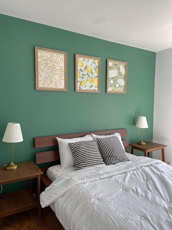 Unclassified image, 1 of 11, button - Vrbo Property (Montréal)