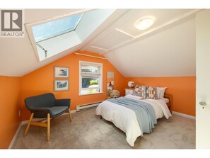 Room - Beautiful family home in sought after Dundarave location. (West Vancouver)