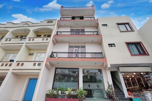 Ảnh chưa phân loại, 3 trong số 35 ảnh, nút