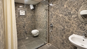 Deluxe Triple Room, Mountain View | Bathroom | Slippers, towels, soap, shampoo - Awecan Radhe Radhe Resort (Qila Kumbhalgarh)