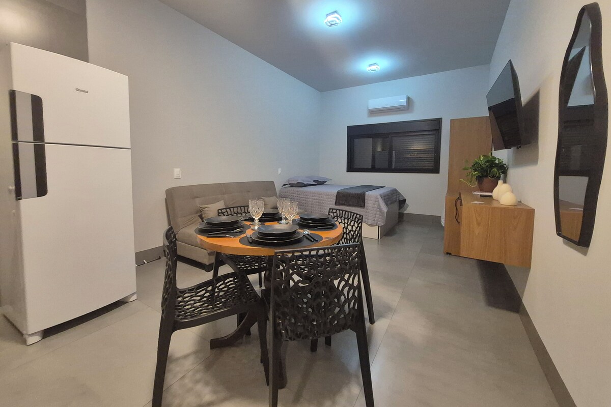 Deluxe-Apartment, Stadtblick | Speisen