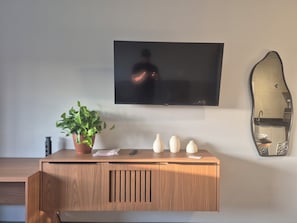 Deluxe Apartment, City View - SHB - Wi-Fi rápido a 1 min da praia (Presidente Prudente)