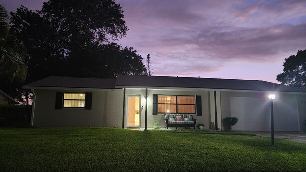 Unclassified image, 1 of 22, button - 3BR Home w/ Pool Table Lanai, Roku TVs & Fiber WiFi – 10 Min to Daytona Beach (South Daytona)