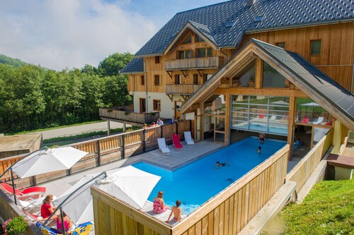 Proche des pistes | Piscine & Sauna sur place