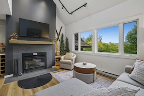 Living area - Your Après Adventure Starts Here E11 (Killington)