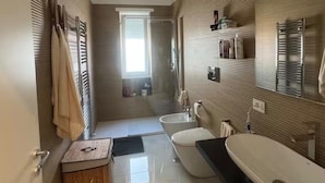 Bathroom - Residenza Tribunale Cosenza (Cosenza)