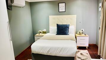 Comfort Chalet, Resort View | Laptop workspace, WiFi (free)