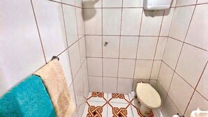 Bathroom - Reis Family Paraty - Private Suite with Balcony - Peaceful in charming (Paraty)