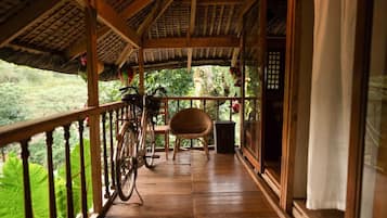 Signature House, 2 Bedrooms, Private Pool, Mountain View | Balcony