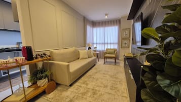 Superior Apartment, City View | Living area