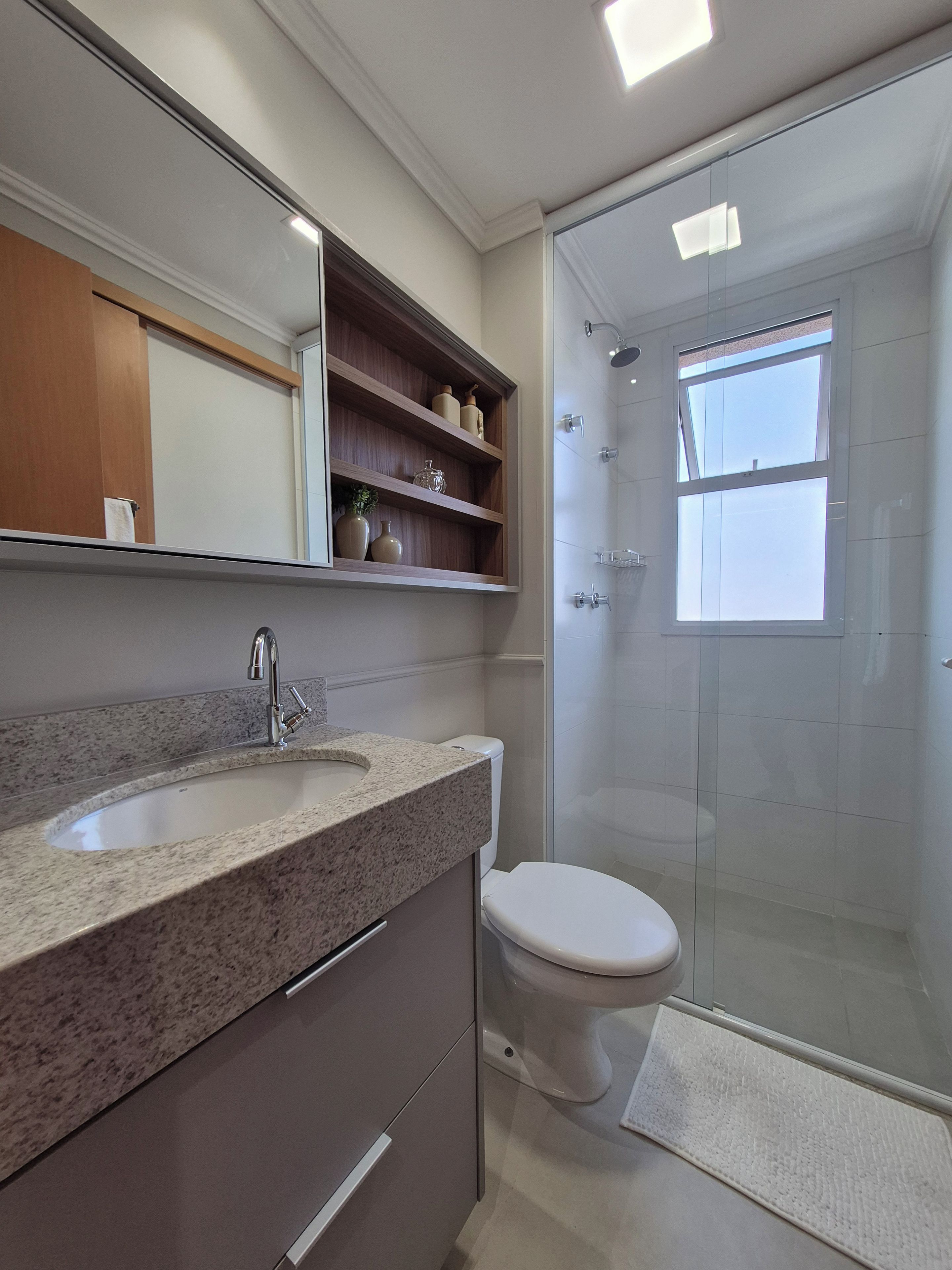Apartamento superior, vistas a la ciudad | Baño