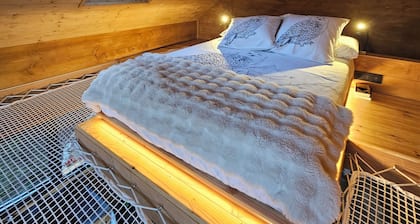 A Haven of Peace - A Treehouse in the Chartreuse Mountains