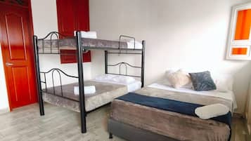 Superior Room, Balcony, City View | Hypo-allergenic bedding available, desk, WiFi (free), bed sheets