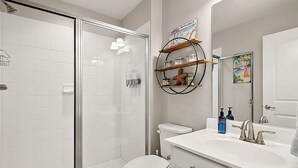 Bathroom - Modern Bayside Retreat - Golf, Pools, Pickleball & Beaches (Selbyville)