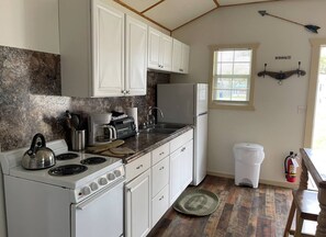 Private kitchen - Rockport RV Resort (Rockport)