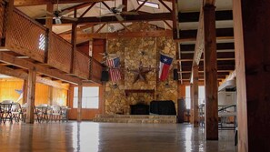 Dining - Rockport RV Resort (Rockport)