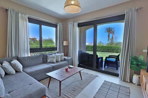 Seaview Villa, Pool, Bikes, Wi-Fi & Garden in Makadi Heights. Beach access