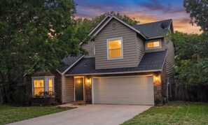 Exterior - Peaceful Family Retreat (Cibolo)