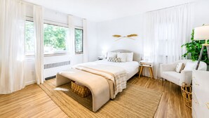 Room - First floor stay with shared pool near Yale (New Haven)
