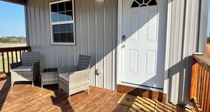 The Cozy Doe on Route 66 - 2 Bedroom - Near Fort Leonard Wood& River Access
