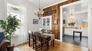Dining - The Aubrey House!  One Block from Downtown Prescott (Prescott)