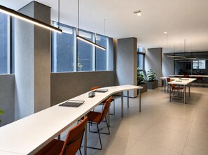 Ảnh chưa phân loại, 4 trong số 34 ảnh, nút