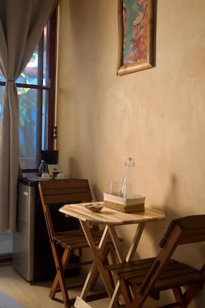 Double Room, Balcony | Dining - Kasa Jaguar (Mazunte)