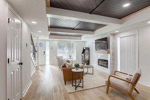 Living area - Prescott House in Kansas (Kansas City)