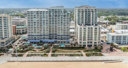 Oceanaire Virginia Beach - Ocean View Studio, Steps to the Boardwalk