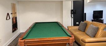 Private Suite | Sauna, Cinema, Gym & Pool Table