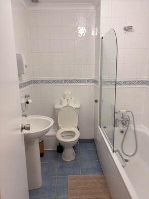 Bathroom - Highbury & Islington Stay (London)