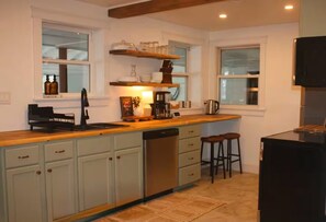 Private kitchen - The Old Farmhouse | Private Indoor Pool (Round Island)