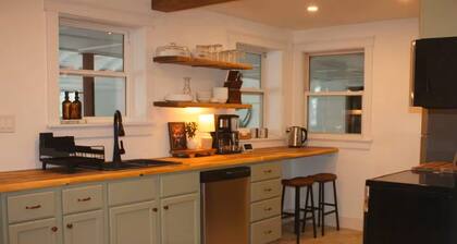 The Old Farmhouse | Private Indoor Pool