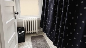 تجهيزات دش، مجففات شعر، شامبو