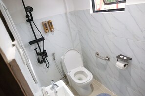 Unclassified image, 5 of 49, button - Kirsu's Travellers Inn (Cagayan de Oro)