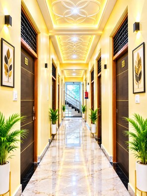Ảnh chưa phân loại, 5 trong số 46 ảnh, nút