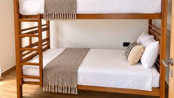 WiFi, bed sheets